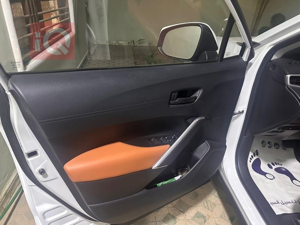 تويوتا كورولا كروس